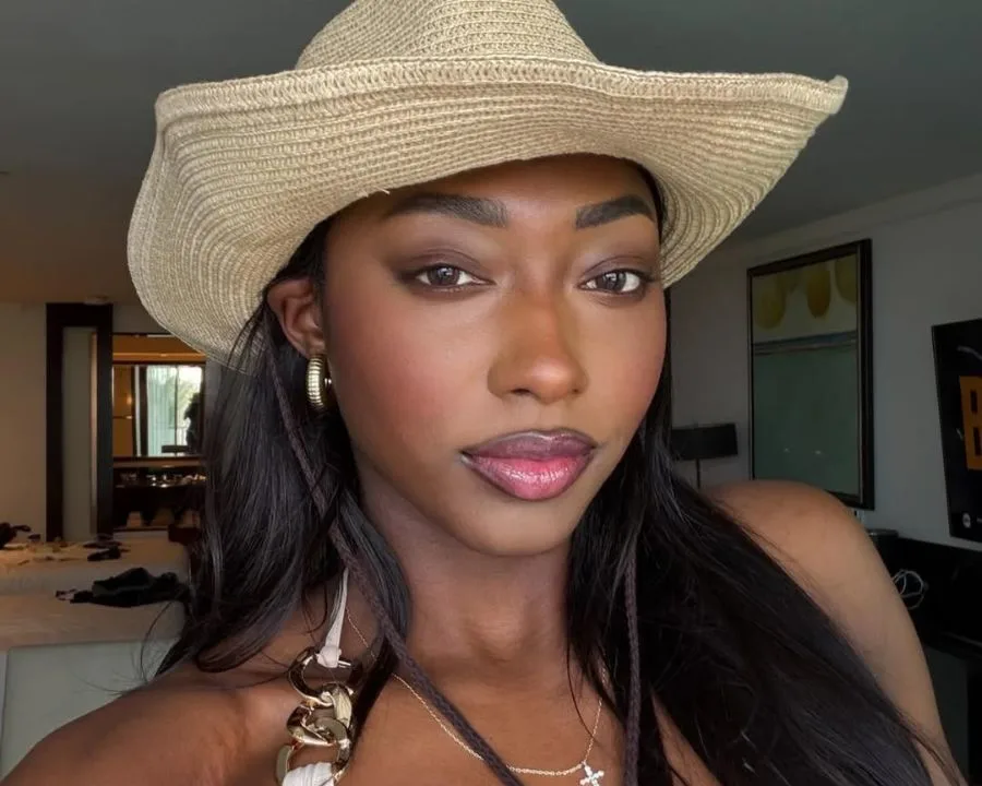 Aniya Harvey (23, Tyrone, Georgia)